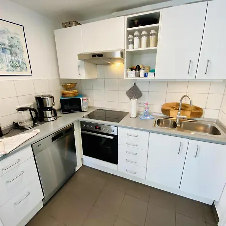 Holiday home Ferienhaus Twin Anchor, 200 M V. Strand
